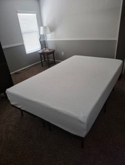 QUEEN SIZE MATTRESS AND METAL FRAME