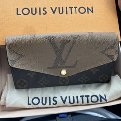 Louis Vuitton Wallet (NEW)