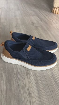 New! Men’s 10 1/2 slip on