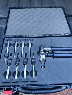 Rivet nut plier set