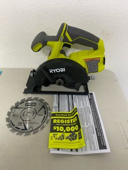 RYOBI ONE+ 18V Cordless 5 1/2 in. Circular Saw (Tool Only)