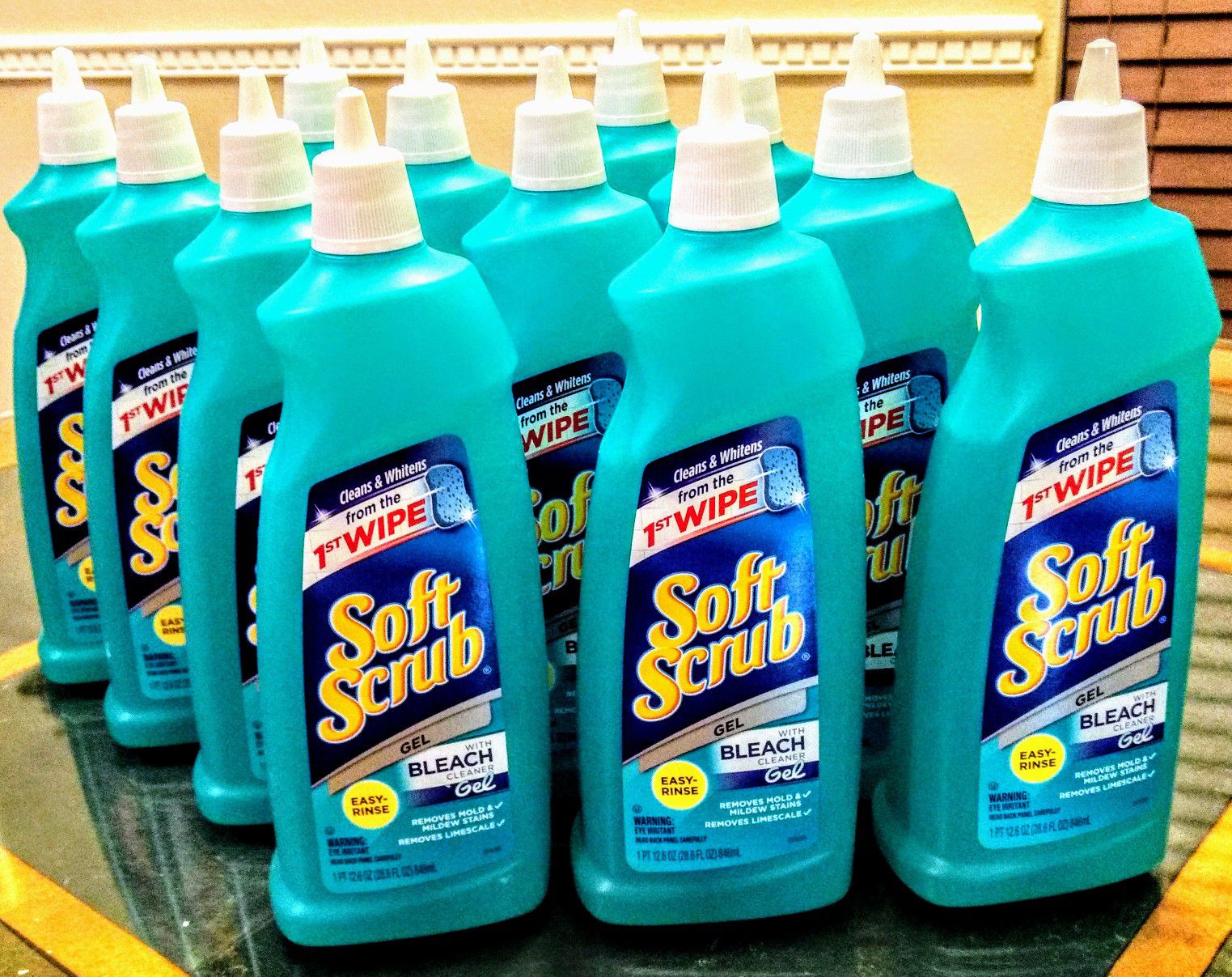 Soft Scrub with Bleach Cleaner Gel, 28.6 Fluid Ounces ($2)