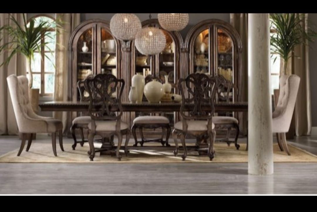 New Hooker Furniture Rhapsody Dining Table & Chairs