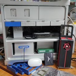 Mac Pro 12 Core (5,1) - AMD R9 380, 20GB RAM, 240GB SSD + Apple Mouse + Screen + (4) 2.5in SSD Sleds + Extra CPUs + ATI HD 5770 Card