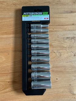 Pittsburgh Pro 10 Pc Deep Well Socket Set SAE