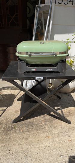 Weber Lumin portable electric grill