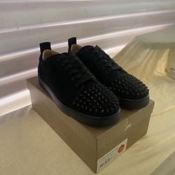 Red Bottoms Suelaroja 