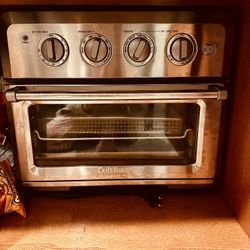 Cuisinart Air Fryer Paid $220. In Great Condition.