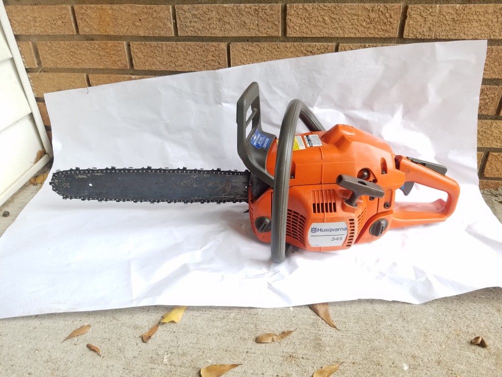Husqvarna 345 chainsaw for Sale in Boiling Springs, SC OfferUp