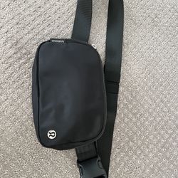 Lululemon Belt Bag 1 L