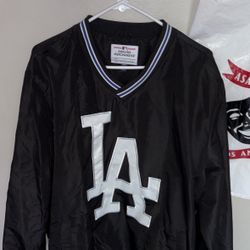 LA WINDBREAKER 