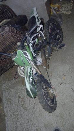 Kids dirt bike