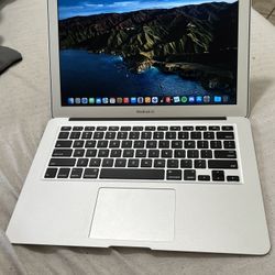 2017 MacBook Air good condition