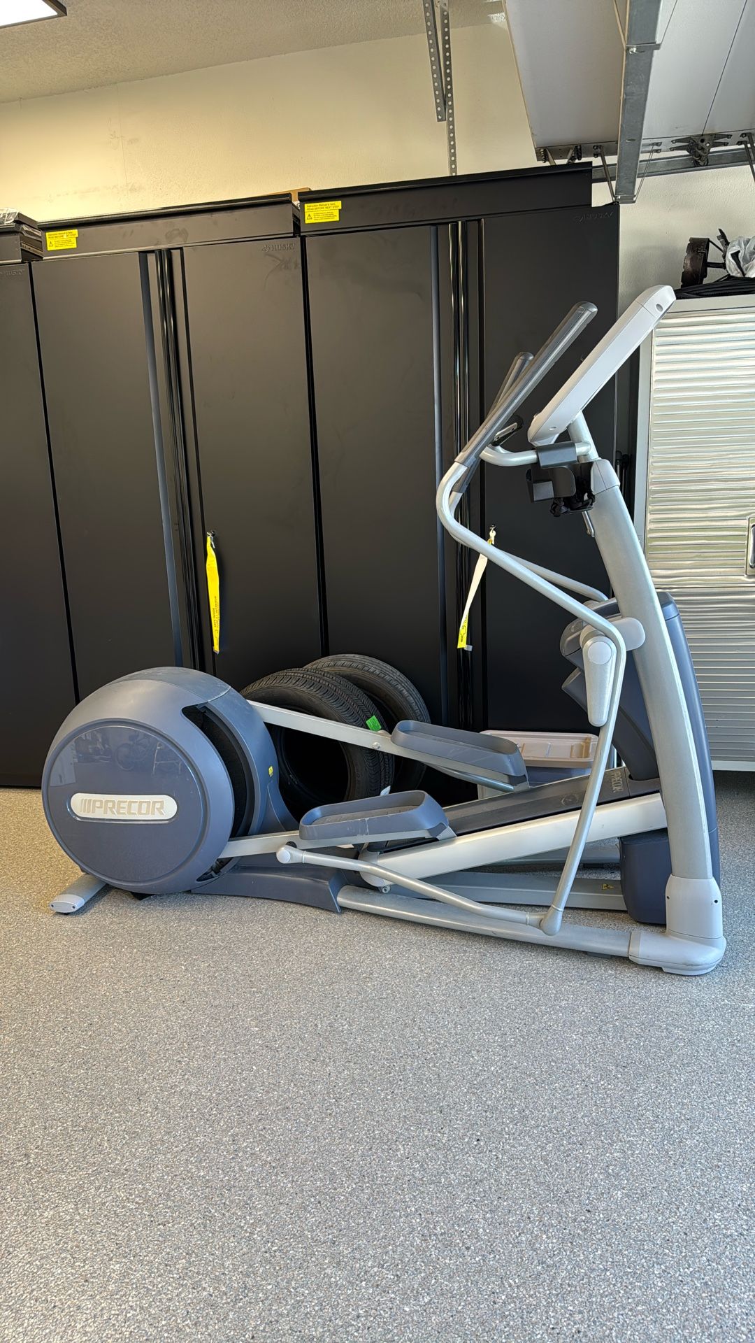 Precor eCommercial Elliptical machine