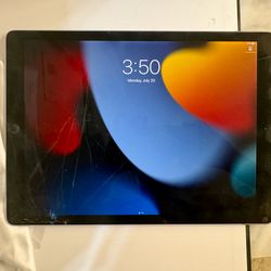 Apple iPad Pro 12.9” (2nd Gen) 64GB Wi-Fi + Cellular - Read Description