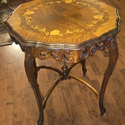 Antique French 1880s Louis XV Style Mahogany Marquetry Table 