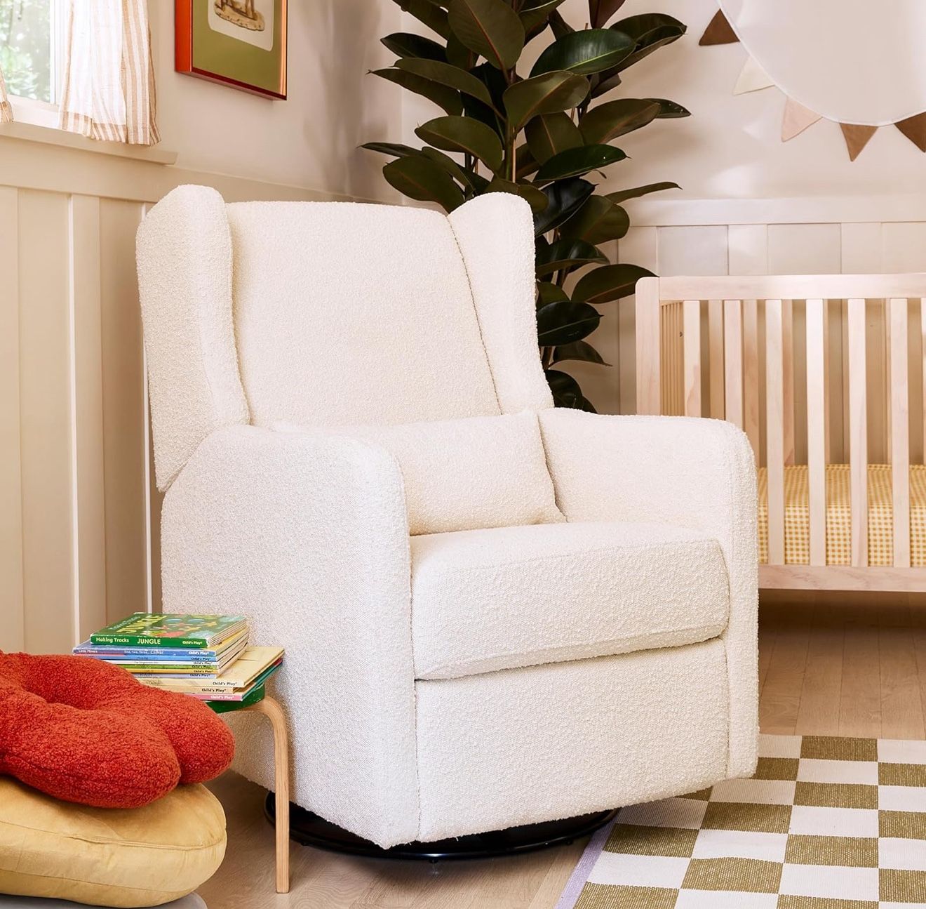 $300 Viral Davinci Arlo 270 Swivel Rocker Recliner