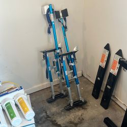 Drywall stilts