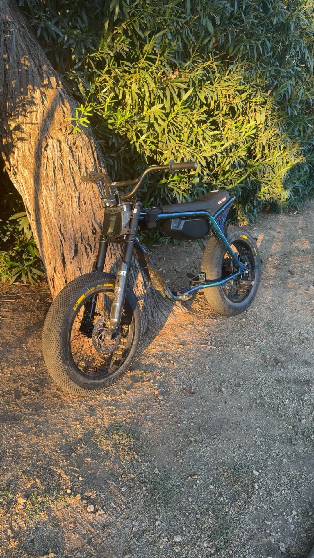 Super73 Oracle Redbull Racing Z Adventure