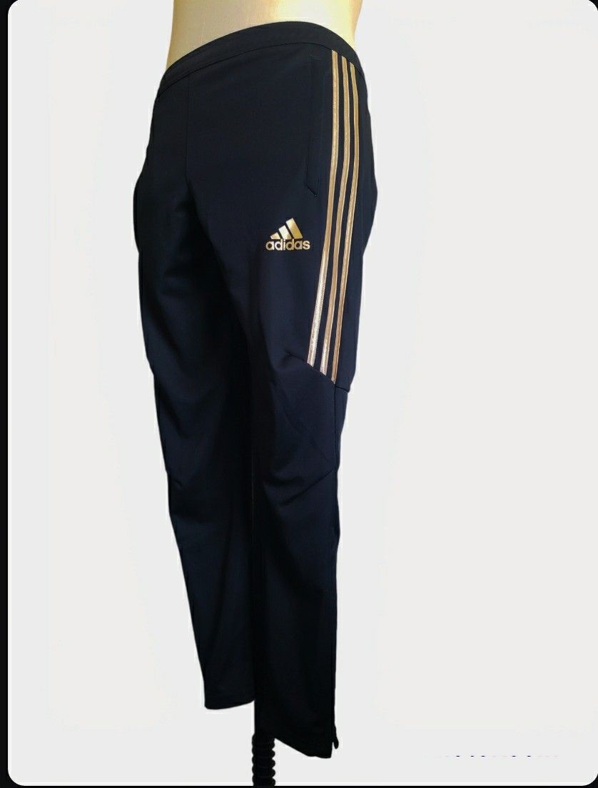 New- Size Medium- Adidas Black Gold Sweatpants Athletic Training Track Running - Zippered Pockets & Bottom Legs - New Without Tags