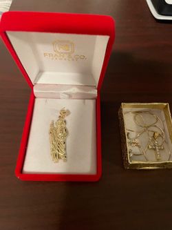 Gold jewelry
