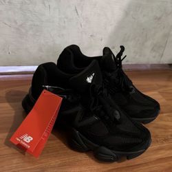 Triple Black New Balance 9060 (Brand new)