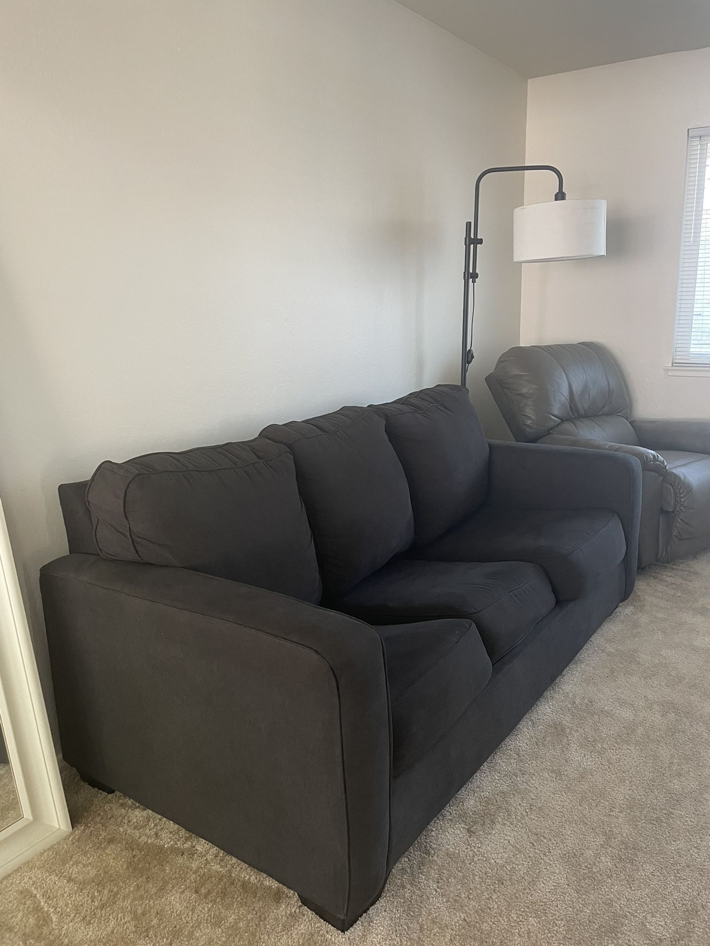 Turdur 84" Queen Sofa Sleeper in Black