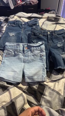 Girl shorts size 6-7