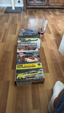 Plastic Car Models  vintage