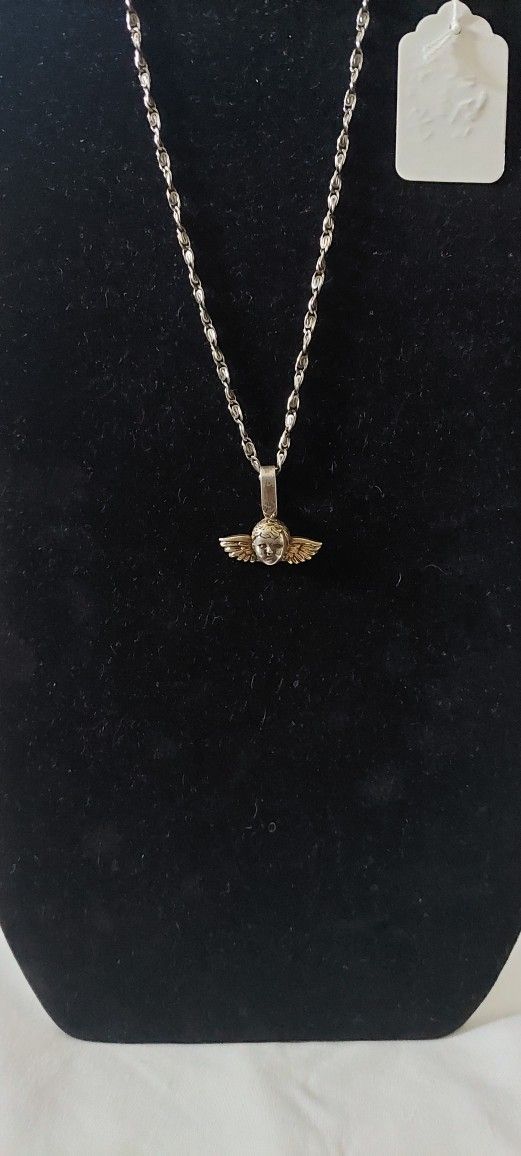 Angel/cherub Necklace 