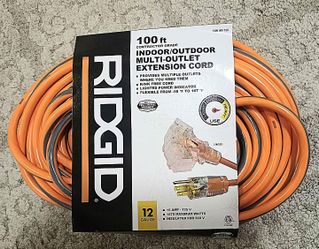 Ridgid 100ft  12 Gauge Indoor/Outdoor Heavy Duty Extension Cord Up