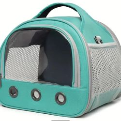 Small Pet Carrier Bag with Mat & food holder Guinea Pig Travel Carrier with Strap Portable Breathable Rabbit Carrier Outdoor Pet Bag for Ferret Bunny 