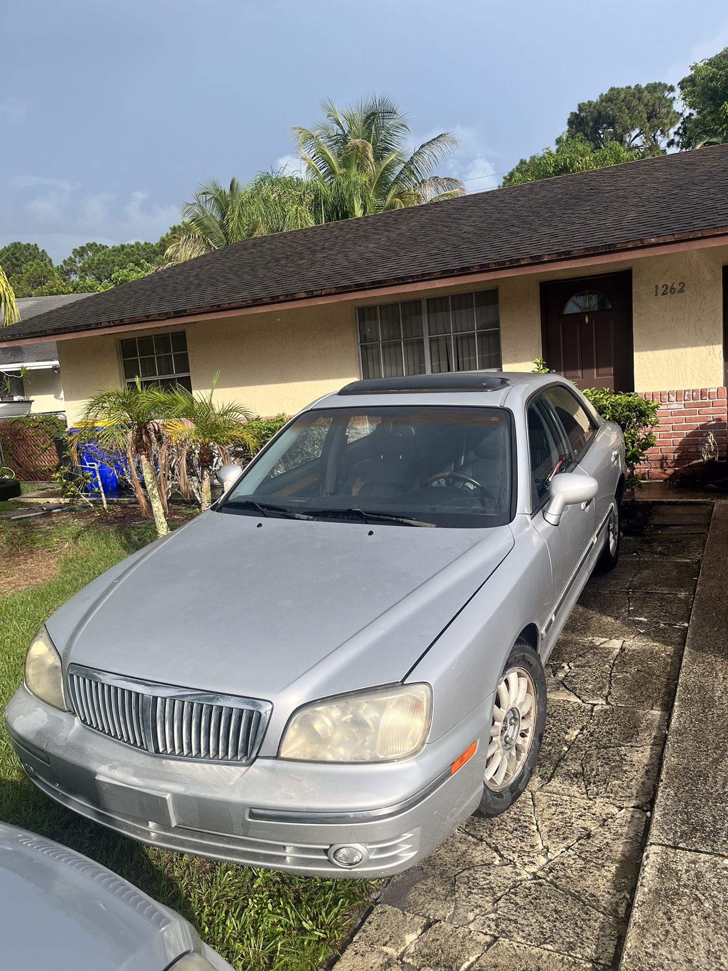2005 Hyundai XG 350