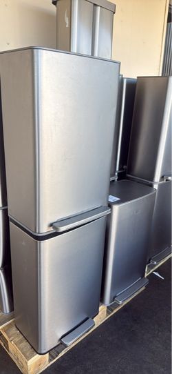 13 gallon Kohler trash can