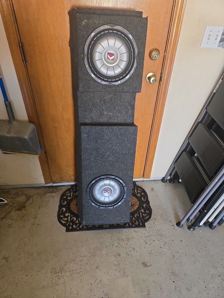 10' Kicker Speakers