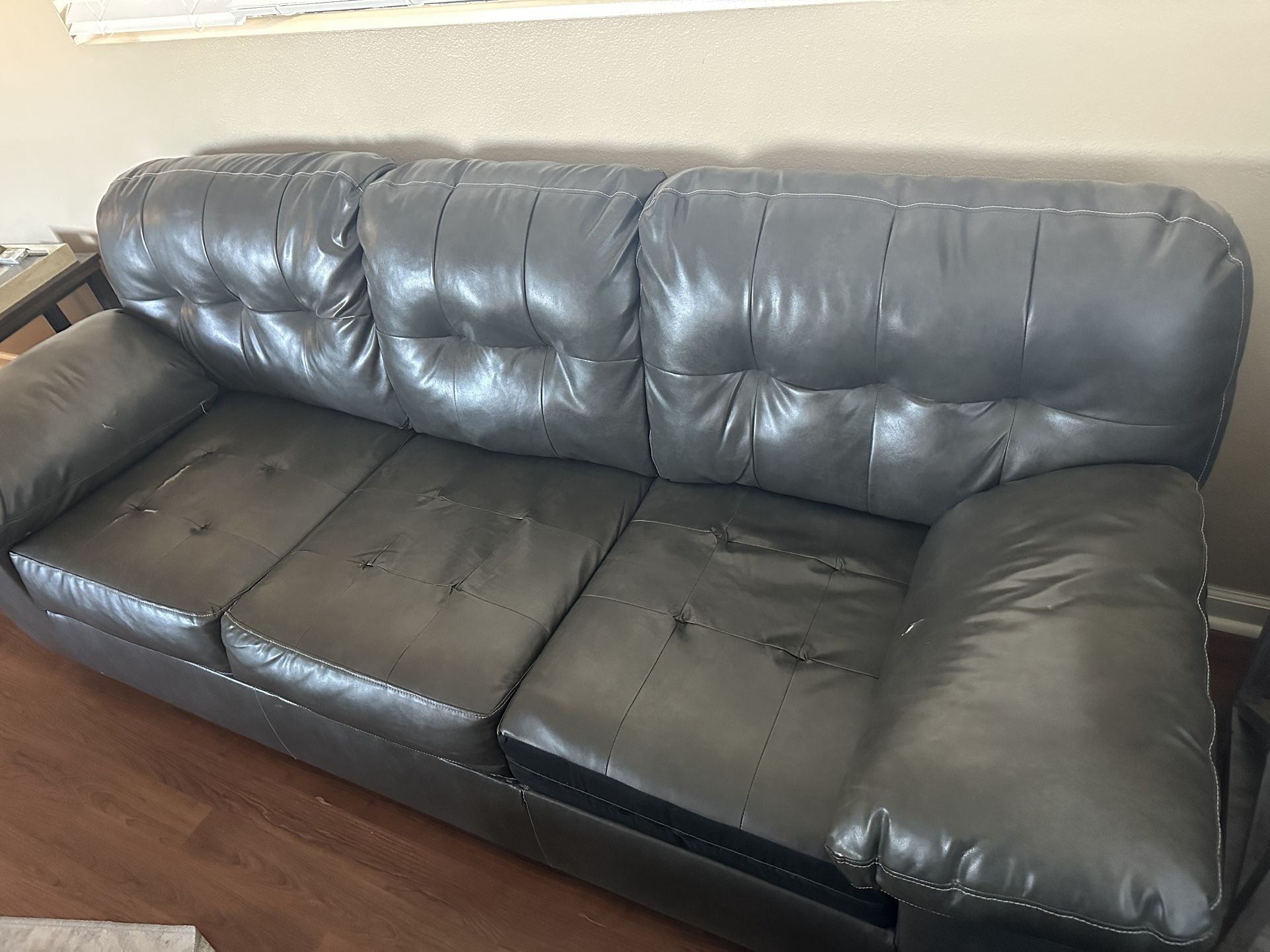Ashley Furniture 3pc. Couch Loveseat And Recliner Living Room Set For Sale!