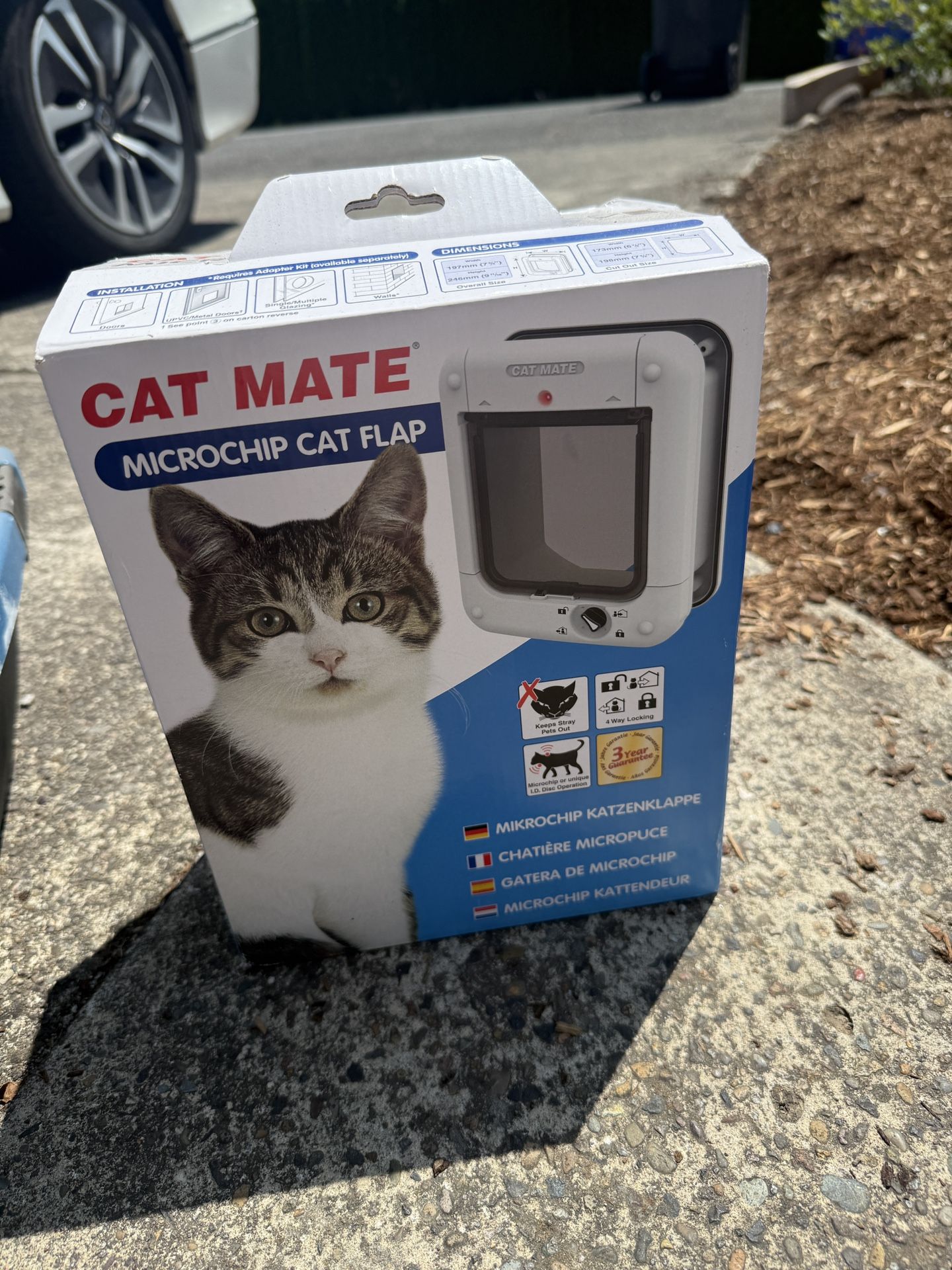 Cat Door Works With Or Without Microchip 