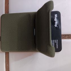 30-Mag flip. Mag, safe,- sand Stone.Khaki