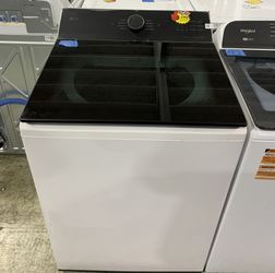 Washer Heavy Duty With Many Wash Options With Ai Wash and Deep Fill