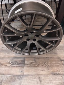 Hellcat wheel