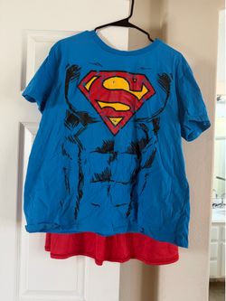 Superman Costume T-Shirt with Full Cape Adult L/XL – Official DC Comics Hero Costume