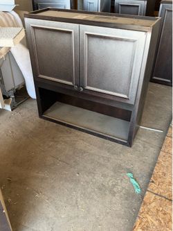 Kitchen cabinets