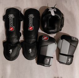 Hayabusa Boxing & MMA Gear Set