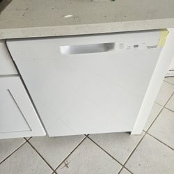 Ge Dishwasher 