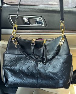 Louis Vuitton Maida Hobo Leather Embossed Handbag