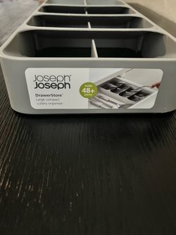 Cutlery organizer