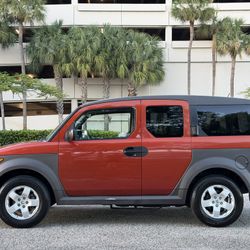 2005 Honda Element