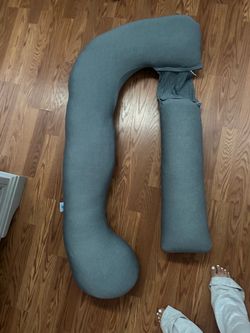 Maternity pillow