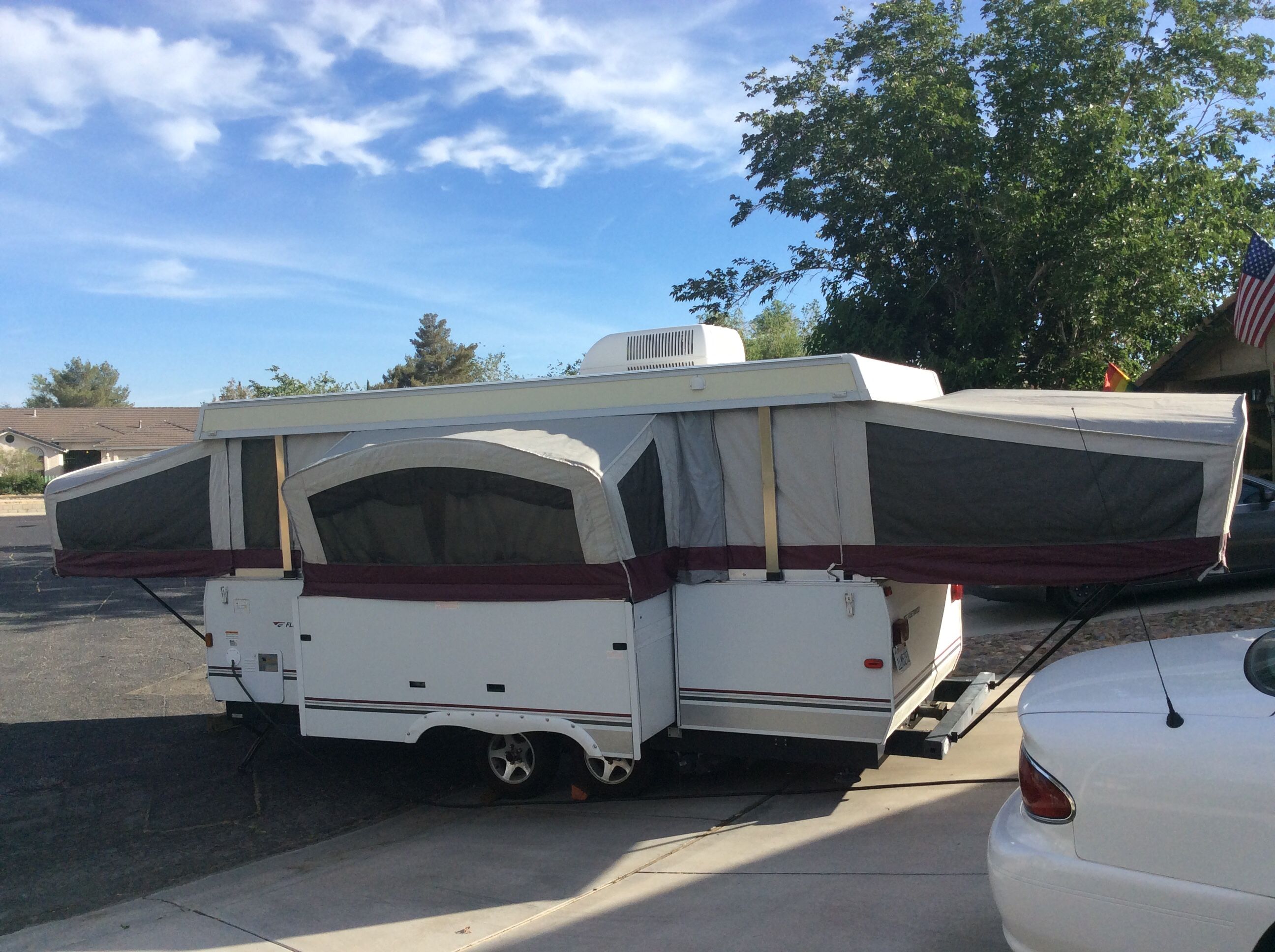 2007 Fleetwood Highlander/Avalon Pop Up, Folding, Tent Trailer for Sale