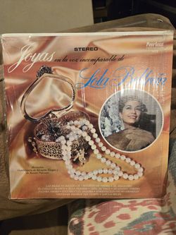 Lola Beltan Vinyl